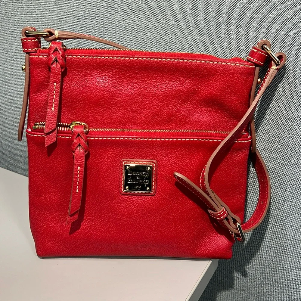 Dooney & Bourke Red Pebble Leather Letter Carrier Bag - Picture 1 of 16